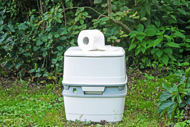 Best Portable restroom trailer rental  in Eaton Estates, OH