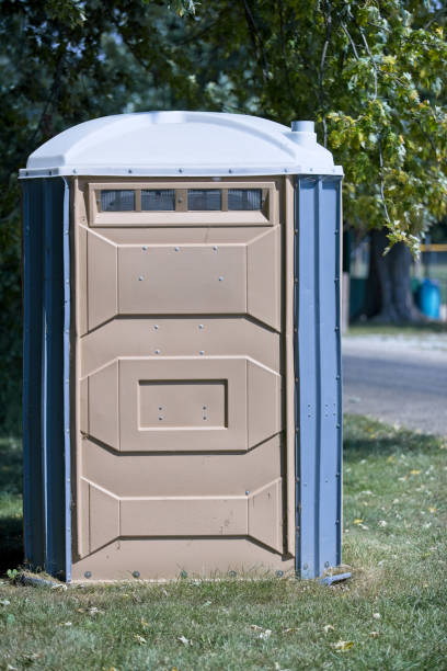 Portable Toilet Options We Offer in Eaton Estates, OH